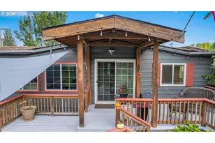 11798 NE Carl Rd, Woodburn, OR 97071 - Photo 2
