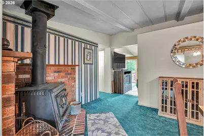 11798 NE Carl Rd, Woodburn, OR 97071 - Photo 12