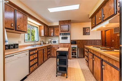 1199 N Terry St #128, Eugene, OR 97402 - Photo 12