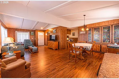 1199 N Terry St #128, Eugene, OR 97402 - Photo 8