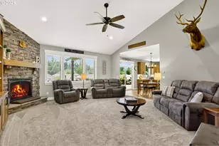 29746 SE Sunview Ln, Estacada, OR 97023 - Photo 6