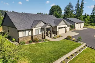 29746 SE Sunview Ln, Estacada, OR 97023 - Photo 2
