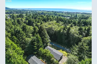 9525 NE 17th Ave, Rockaway Beach, OR 97136 - Photo 2