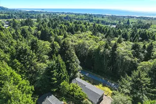 9525 NE 17th Ave, Rockaway Beach, OR 97136 - Photo 2