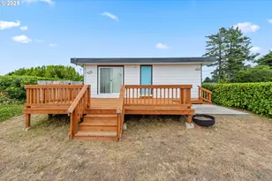 536 S Marple St, Coos Bay, OR 97420 - Photo 32