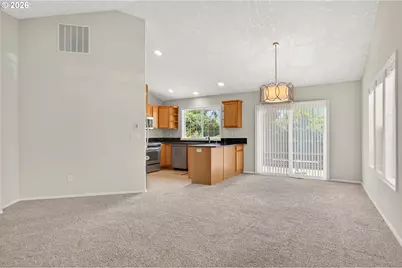 1904 NE Gibbs Cir, McMinnville, OR 97128 - Photo 16
