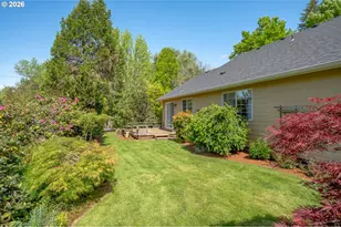 1904 NE Gibbs Cir, McMinnville, OR 97128 - Photo 42
