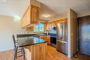 589 NE Westview Ln, Estacada, OR 97023 - Photo 28