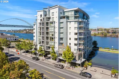 1310 NW Naito Pkwy #701, Portland, OR 97209 - Photo 1