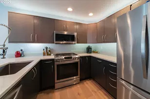 400 W 8th St, Vancouver, WA 98660 - Photo 6