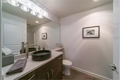 400 W 8th St #224W, Vancouver, WA 98660 - Photo 12