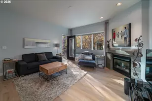 400 W 8th St, Vancouver, WA 98660 - Photo 10