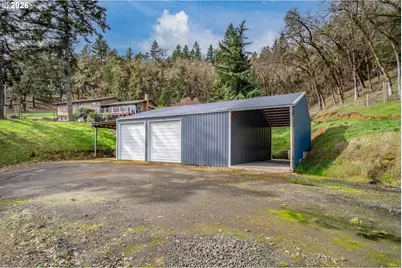 540 Garden Grove Dr, Roseburg, OR 97471 - Photo 8