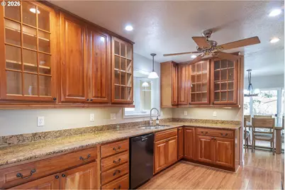 540 Garden Grove Dr, Roseburg, OR 97471 - Photo 16