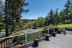 540 Garden Grove Dr, Roseburg, OR 97471 - Photo 4