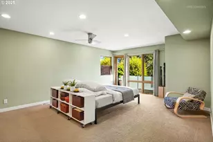 3907 SW View Point Terrace, Portland, OR 97239 - Photo 16