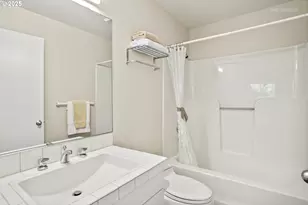 3907 SW View Point Terrace, Portland, OR 97239 - Photo 22