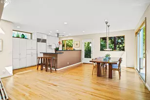 3907 SW View Point Terrace, Portland, OR 97239 - Photo 6