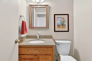 176 Canemah Ct, Oregon City, OR 97045 - Photo 34