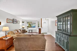 176 Canemah Ct, Oregon City, OR 97045 - Photo 12