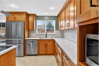 176 Canemah Ct, Oregon City, OR 97045 - Photo 20