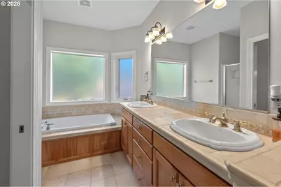 35469 Spence St, Saint Helens, OR 97051 - Photo 18