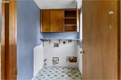 805 SE 197th Ave, Portland, OR 97233 - Photo 14