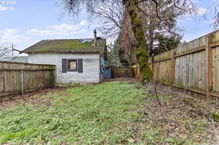 805 SE 197th Ave, Portland, OR 97233 - Photo 20
