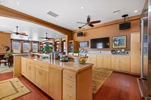 2021 Main St, Baker City, OR 97814 - Photo 22