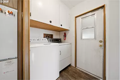8951 SE Fuller Rd, Happy Valley, OR 97086 - Photo 20