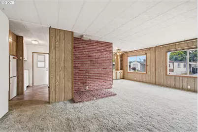 8951 SE Fuller Rd, Happy Valley, OR 97086 - Photo 8