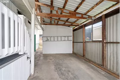 8951 SE Fuller Rd, Happy Valley, OR 97086 - Photo 34