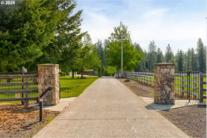 60 Jennings Rd, Trout Lake, WA 98650 - Photo 8