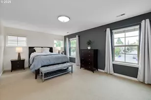 6042 NE Whitewood Dr, Hillsboro, OR 97124 - Photo 16