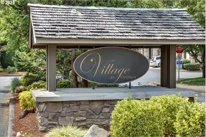 6042 NE Whitewood Dr, Hillsboro, OR 97124 - Photo 32