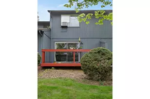 23931 NE Treehill Dr, Wood Village, OR 97060 - Photo 28