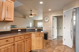 3010 5th St, Baker City, OR 97814 - Photo 16