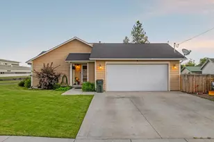 3010 5th St, Baker City, OR 97814 - Photo 2