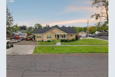 3010 5th St, Baker City, OR 97814 - Photo 6