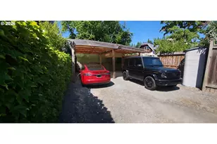 3627 S Corbett Ave, Portland, OR 97239 - Photo 6