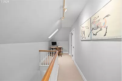 3627 S Corbett Ave, Portland, OR 97239 - Photo 18
