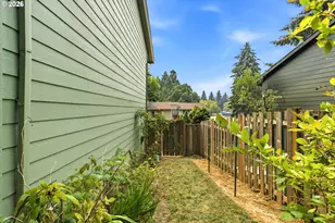 3705 NW 1st St, Gresham, OR 97030 - Photo 38