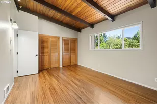 975 E 44th Ave, Eugene, OR 97405 - Photo 20