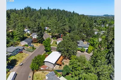 975 E 44th Ave, Eugene, OR 97405 - Photo 42