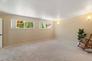 975 E 44th Ave, Eugene, OR 97405 - Photo 28