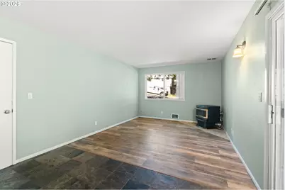 975 E 44th Ave, Eugene, OR 97405 - Photo 34