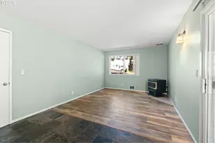 975 E 44th Ave, Eugene, OR 97405 - Photo 34