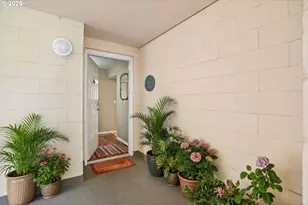 6665 W Burnside St, Portland, OR 97210 - Photo 4