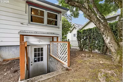 13624 NE Glisan St, Portland, OR 97230 - Photo 36