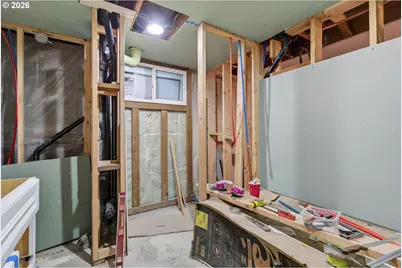 13624 NE Glisan St, Portland, OR 97230 - Photo 30